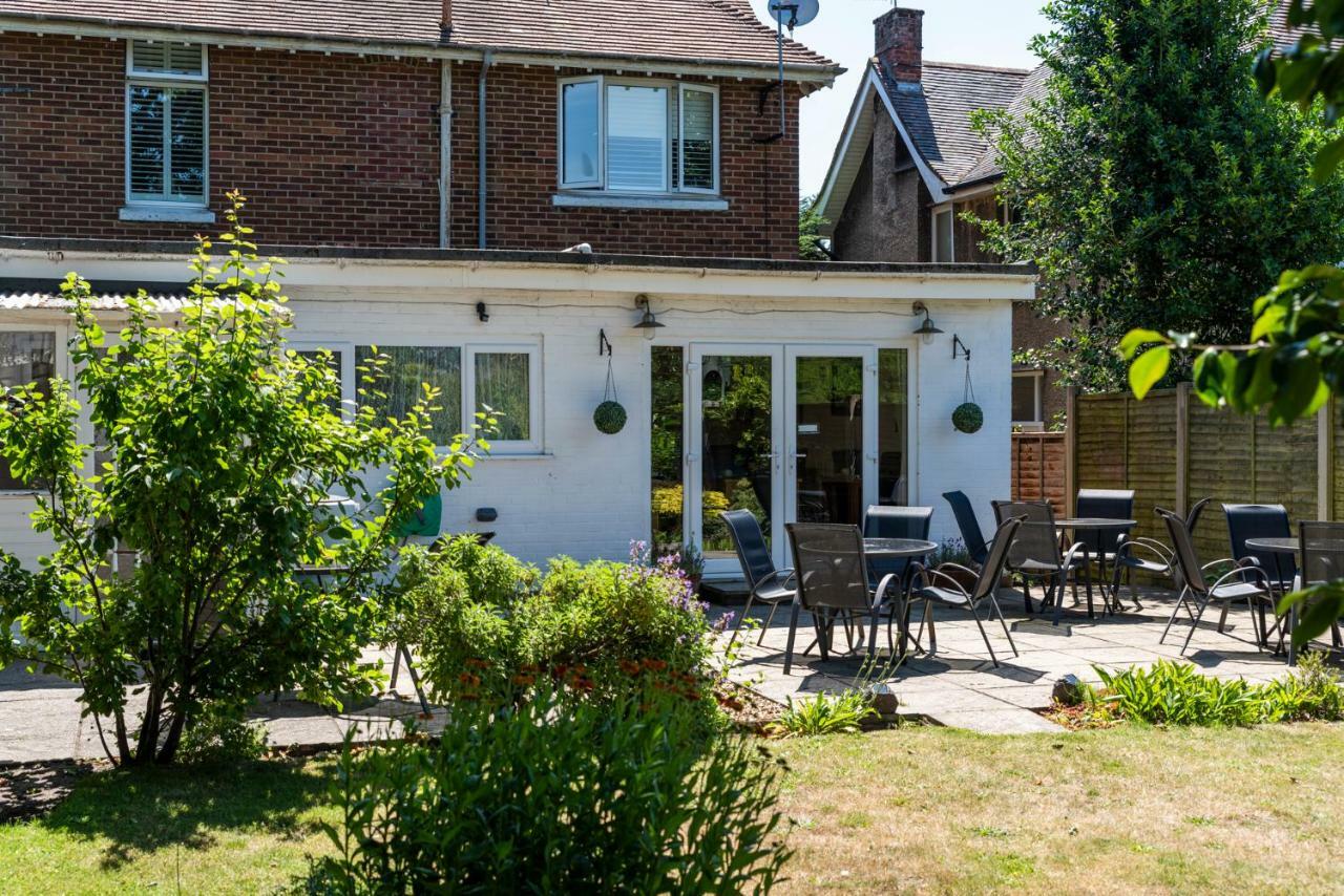 Blueshutters Poole Exterior foto