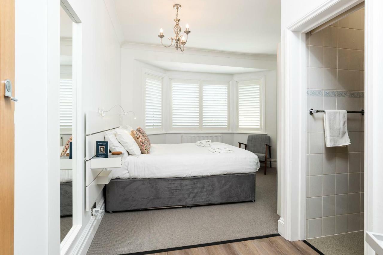 Blueshutters Poole Exterior foto